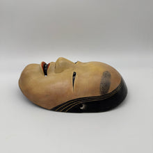 Load image into Gallery viewer, Koomote Onna Mask