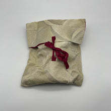 Load image into Gallery viewer, Kojyo Mask - Wabisabi Mart