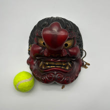 Load image into Gallery viewer, Tengu Mask - Wabisabi Mart