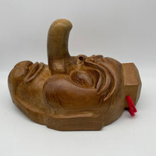 Load image into Gallery viewer, Tengu Mask - Wabisabi Mart