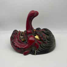 Load image into Gallery viewer, Tengu Mask - Wabisabi Mart