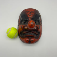 Load image into Gallery viewer, Tengu Mask - Wabisabi Mart