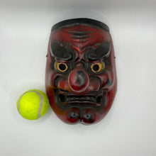 Load image into Gallery viewer, Tengu Mask - Wabisabi Mart