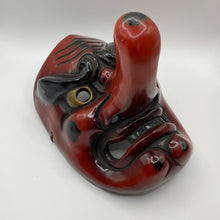 Load image into Gallery viewer, Tengu Mask - Wabisabi Mart