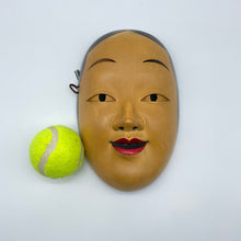 Load image into Gallery viewer, Waka Onna Mask - Wabisabi Mart