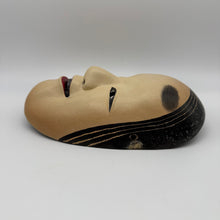 Load image into Gallery viewer, Koomote Onna Mask
