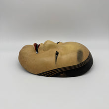 Load image into Gallery viewer, Koomote Onna Mask
