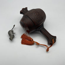 Load image into Gallery viewer, Uchidenokozuchi - Wabisabi Mart
